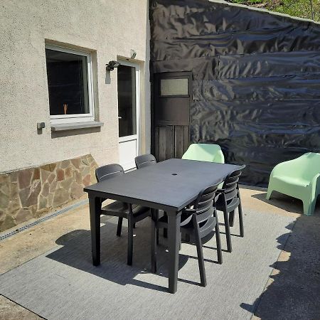 La Pinede - Charmante Maison De Village Hotton Exteriör bild